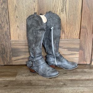 Gray boots